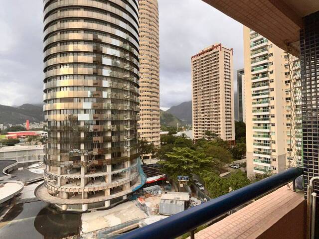 #V-745 - Apartamento para Venda em Rio de Janeiro - RJ - 2