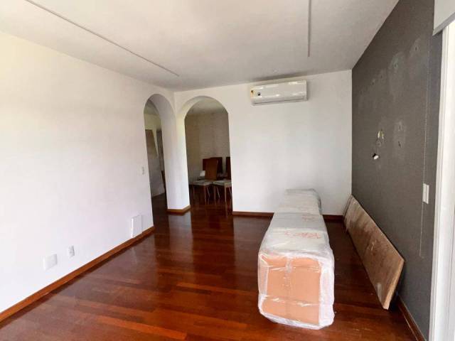 #V-759-1T3 - Apartamento para Venda em Rio de Janeiro - RJ