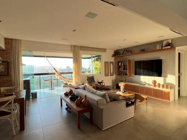 #V-780-1T3 - Apartamento para Venda em Rio de Janeiro - RJ
